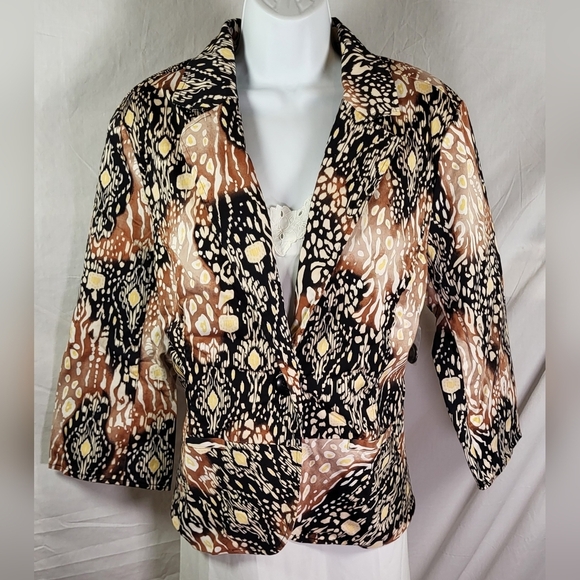 erin london Jackets & Blazers - ERIN LONDON Black and Tan Safari Print Cropped Blazer (NWOT) - Size XL